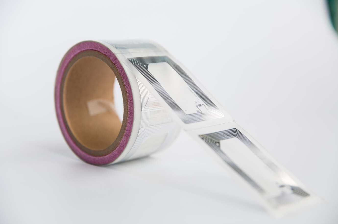 Private Label RFID Labels: The Ultimate Guide to Custom Branding and Smart Tracking