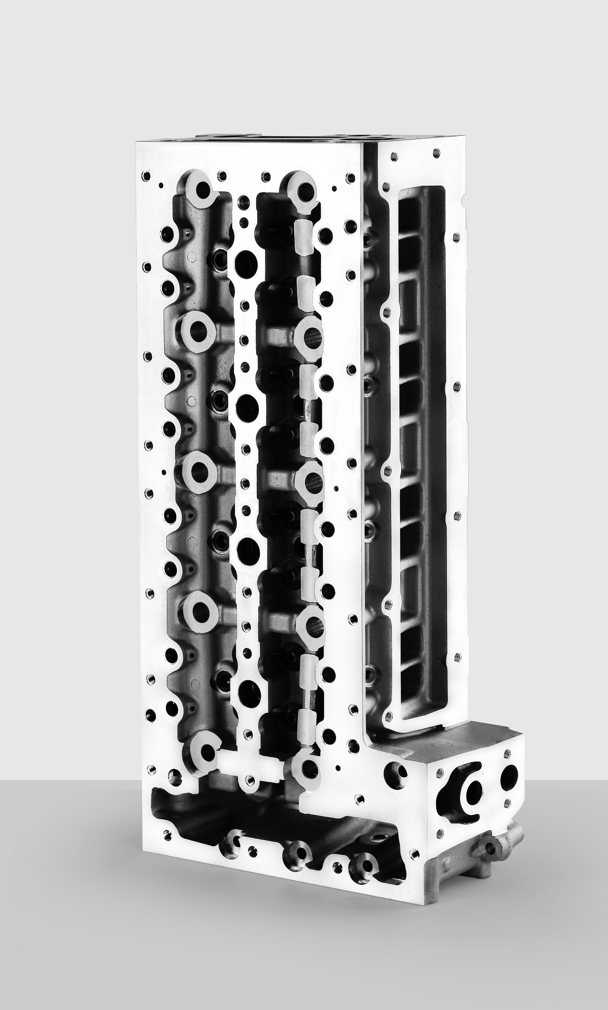 Engine Cylinder Head Company: Expert Manufacturing and Precision Performance